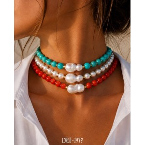Collier de perles avec une perle baroque 