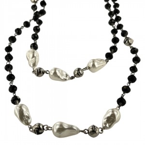 Black and White necklace
